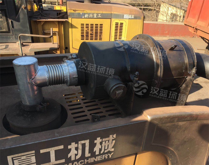 萬純工程機械尾氣凈化設備 萬純工程機械尾氣凈化設備